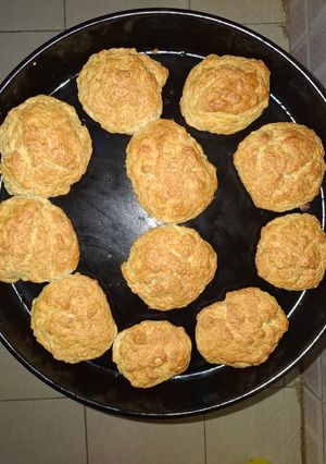 A picture of Lemon Rock Buns.