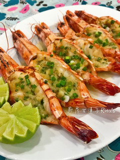蒜味奶油烤大蝦 的食譜成品照片