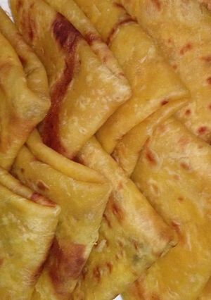 A picture of Homemade chapati.