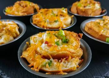 Unique Cuisine Bacon and Cheese Breakfast Cups Home Style