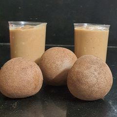 A picture of Chikoo milkshake.