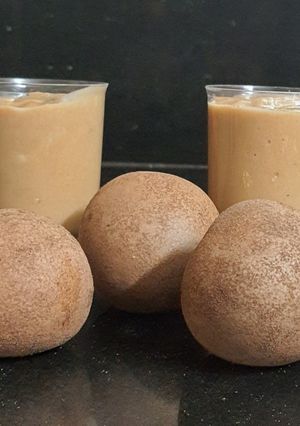 A picture of Chikoo milkshake.
