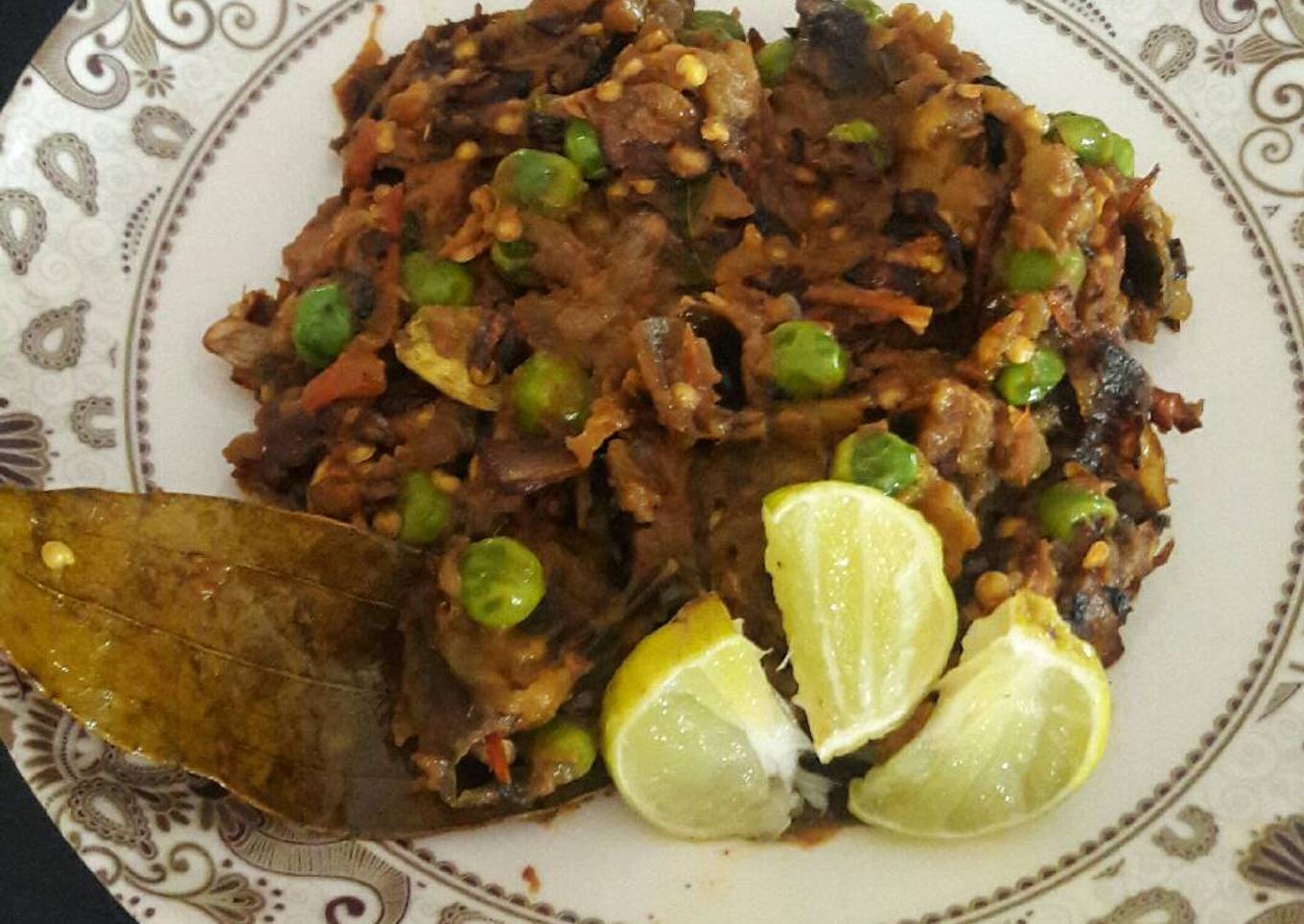 Brinjal matar kheema