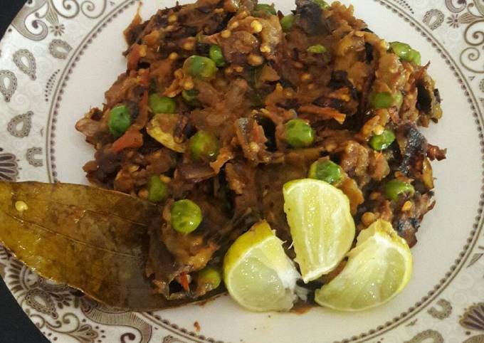 Recipe of Jamie Oliver Brinjal matar kheema
