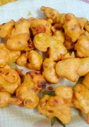A picture of फूल गोभी के पकोड़े.