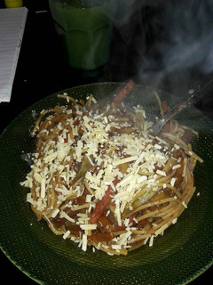 Una foto de Vermichelli con vegetales a la salsa de soja