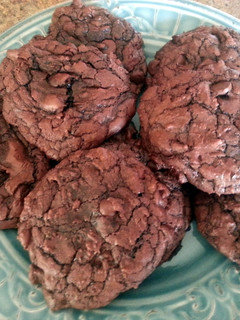 A picture of ghiradelli brownie cookies.