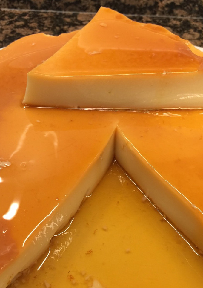 Una foto de Flan de huevo muy sencillo