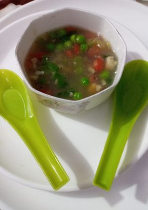 A picture of Mix veg soup.