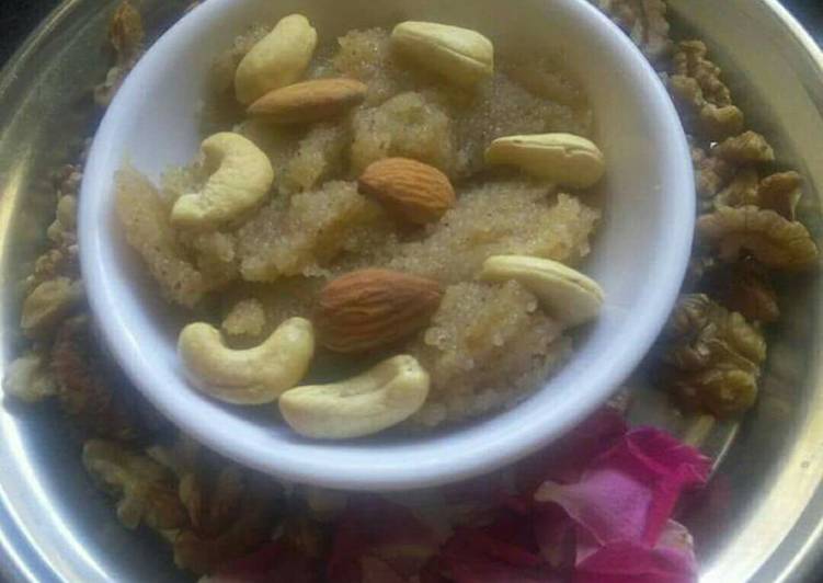 Suji halwa