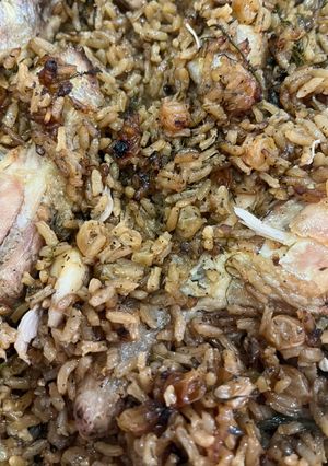 A picture of Chicken with rice & raisins.