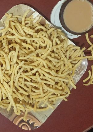 ગાઠીયા (Gathiya Recipe in Gujarati) રેસીપી મુખ્ય ફોટો