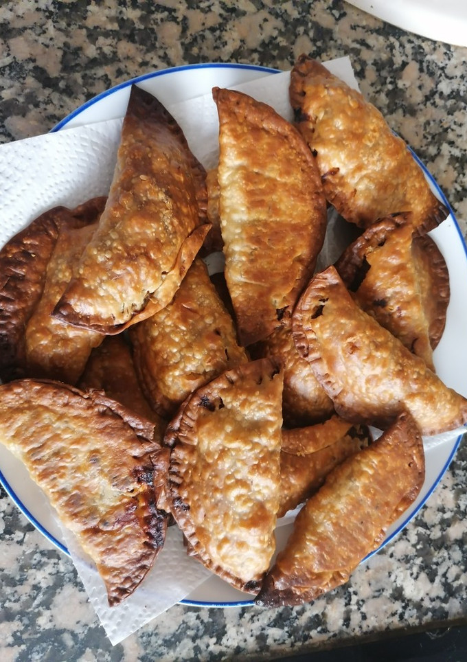 Una foto de Empanadillas de carne picada estilo argentino