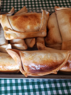 Una foto de Empanadas de pino