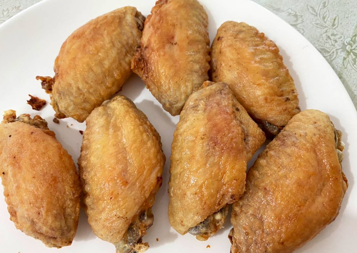 Air fryer chicken wings