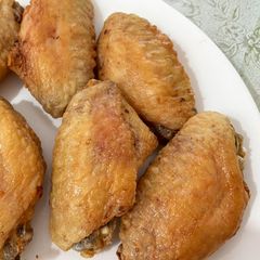 A picture of Air fryer chicken wings.