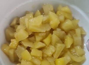 Una foto de Dulce de mango verde en almíbar