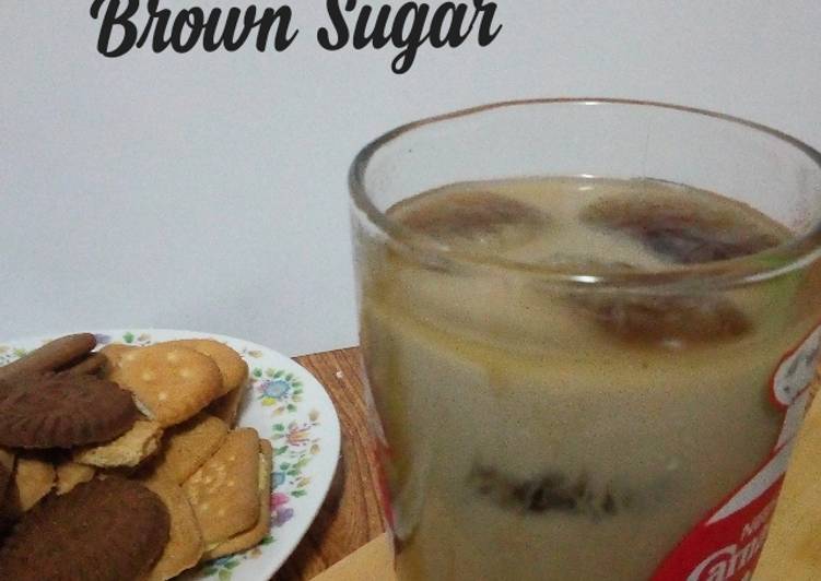 Vanila Coffee Ice Cube with Brown Sugar