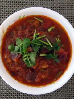 A picture of LG SPICY AUBERGINE STEW WITH CORIANDER AND MINT.