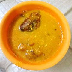 A picture of Kadhi.