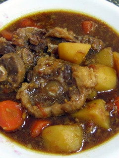 A picture of Oxtail With Potato And Carrot Stew.