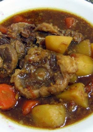 A picture of Oxtail With Potato And Carrot Stew.