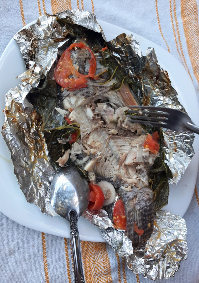 Una foto de Mojarra Empapelada a las Brazas