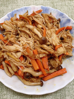 醬燒雙菇炒豆皮 的食譜成品照片
