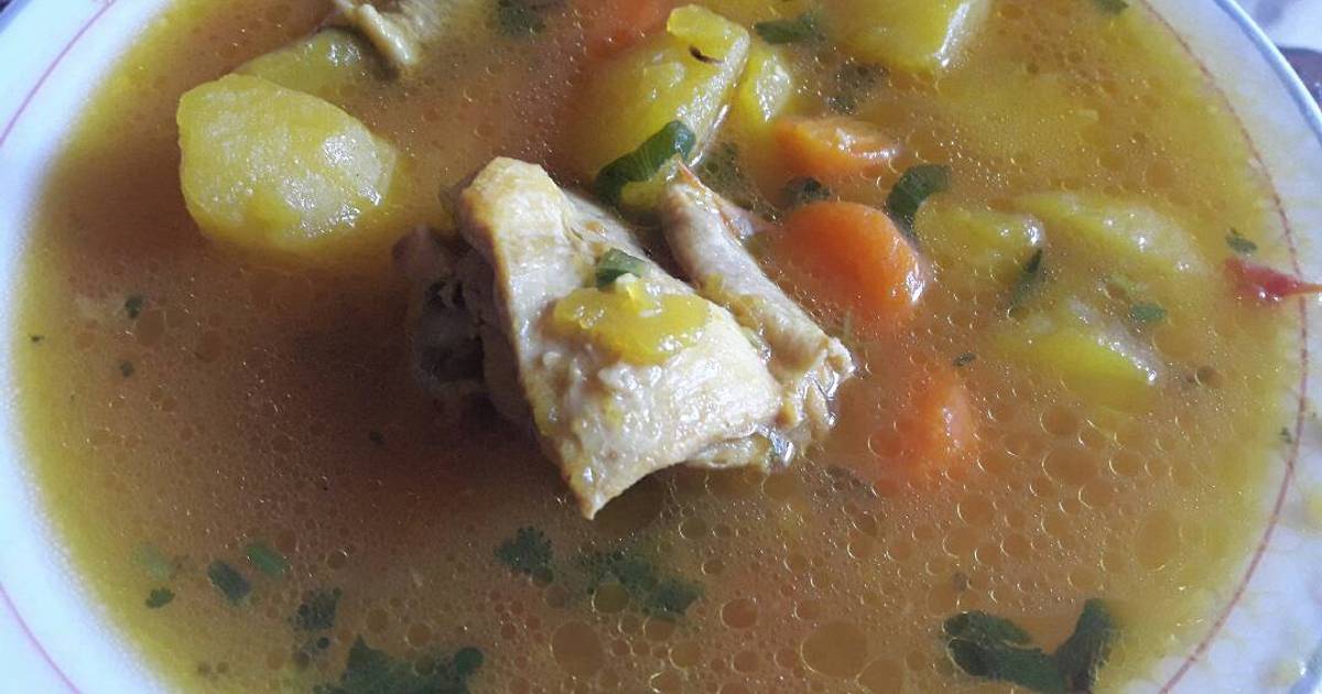 Caldo de pollo con cilantro Receta de Mamiazulyrosa Cookpad