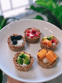 Hình của món Oats fruit yogurt - yến mạch sữa chua.
