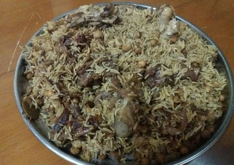 قدرة خليلية 😎 بس بالطنجرة بالبيت😅