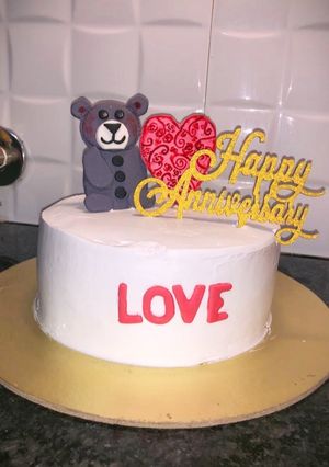 A picture of Red Velvet Love Cake.