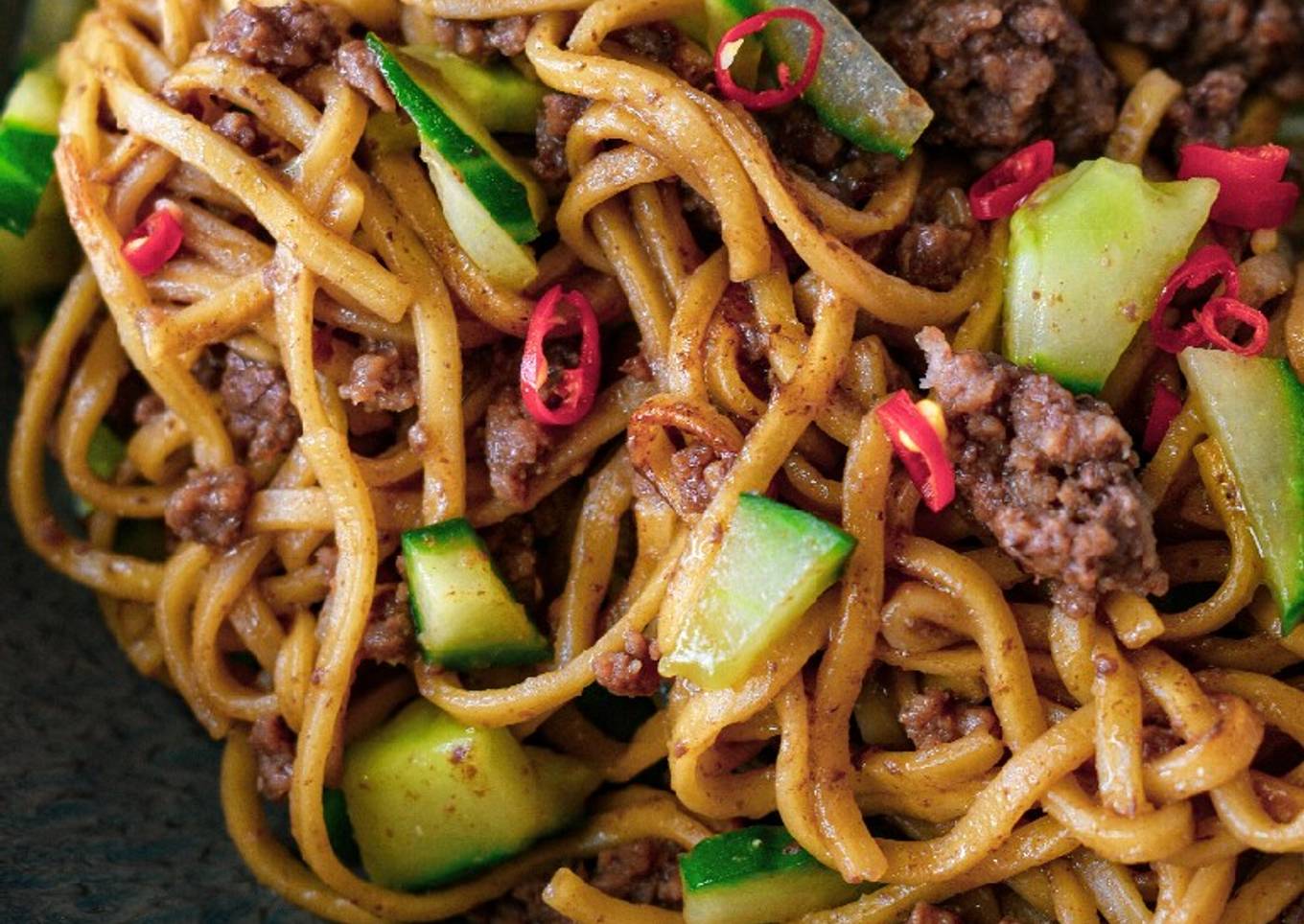 Quick Hoisin Beef & Cucumber Noodles