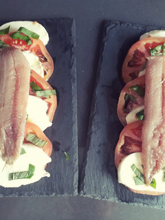 Una foto de Ensalada de sardinas ahumadas