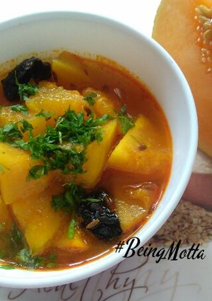 A picture of Muskmelon curry.