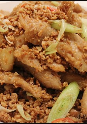 【無敵下飯菜】豆酥松阪豬 的食譜成品照片