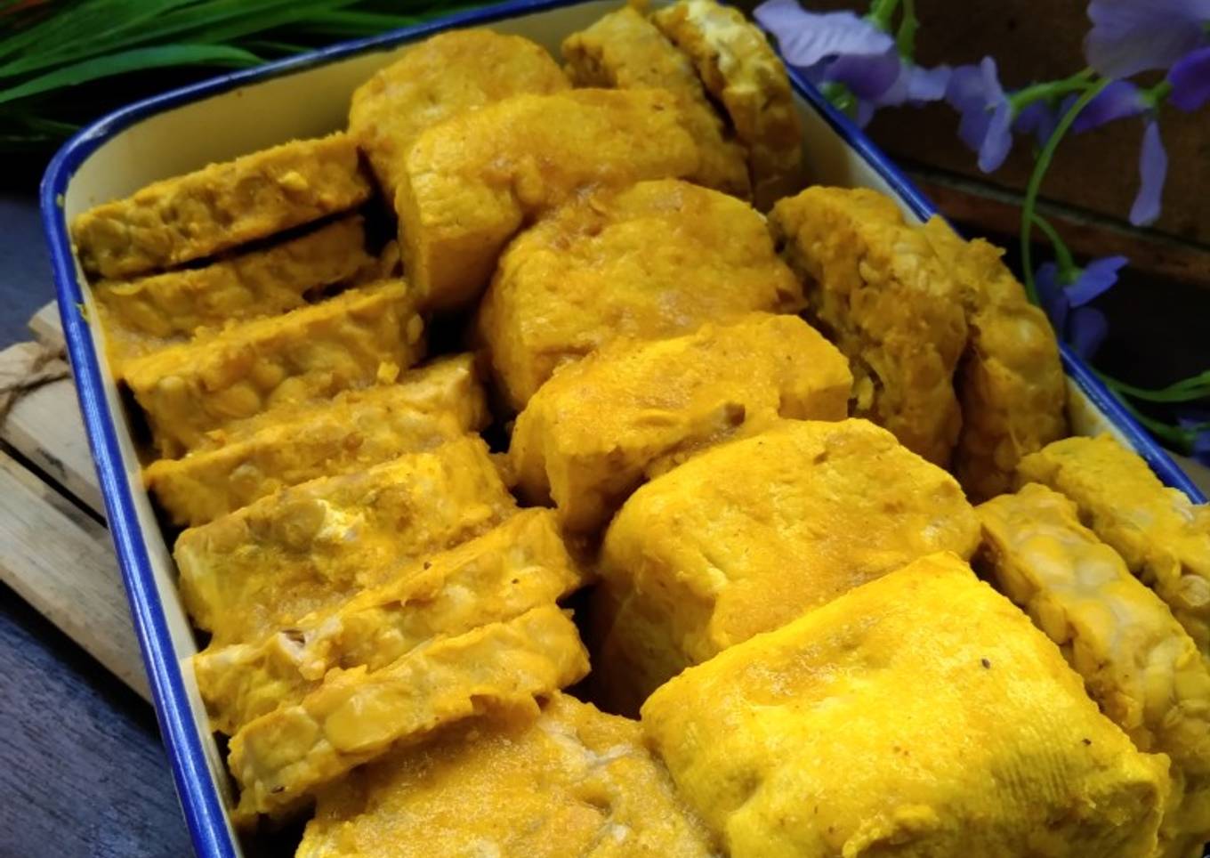 Tahu tempe ungkep