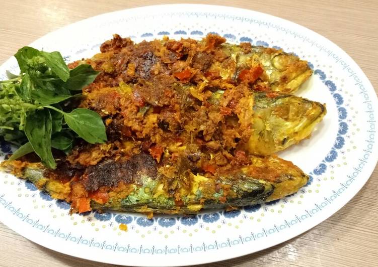 Ikan kembung bakar ala RM Padang