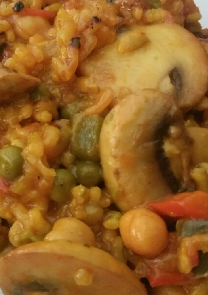 Una foto de Arroz con verduras y garbanzos