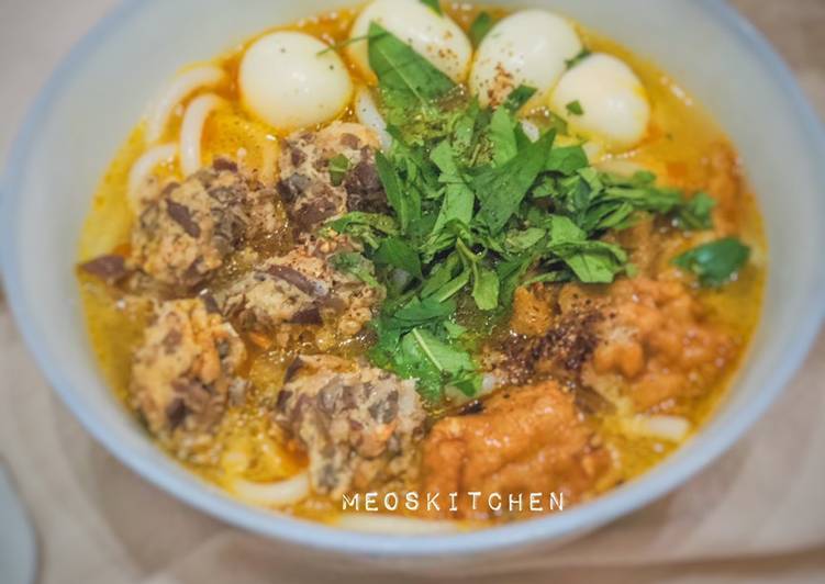 Bánh canh mọc chả cá thu