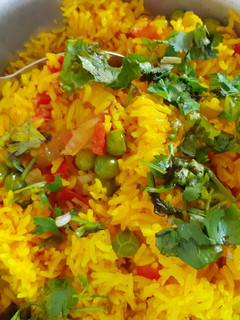 વેજિટેબલ પુલાવ (Vegetable Pulao Recipe In Gujarati) રેસીપી મુખ્ય ફોટો