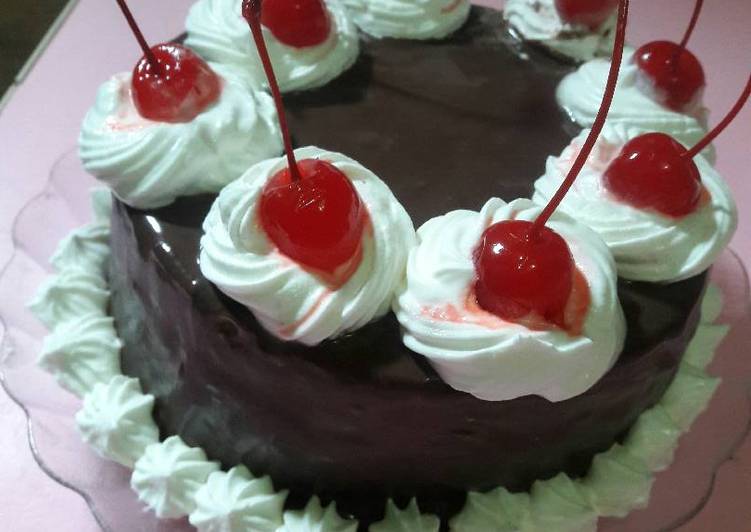 Resep Birthday cake chocolate ganache simple?👌 Anti Gagal
