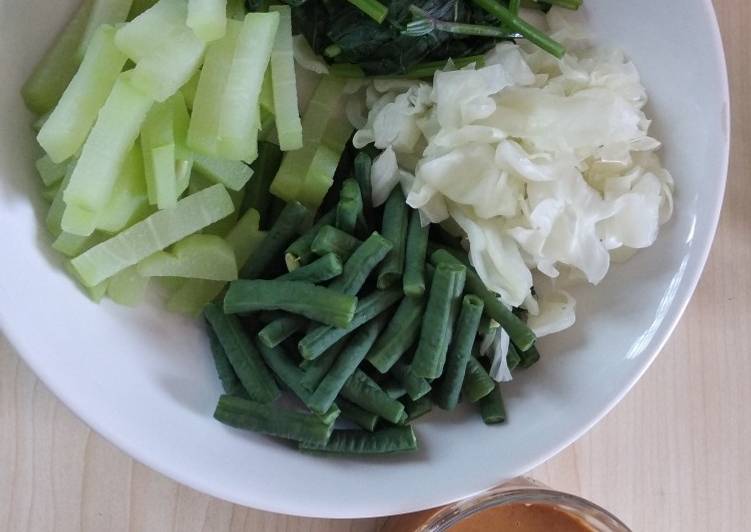 Resep Lotek sayur yang Lezat Sekali