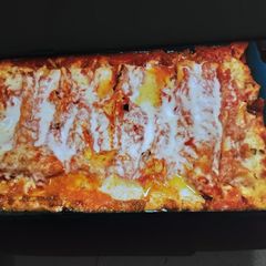 A picture of Lauras' mexican casserole (enchilada's).