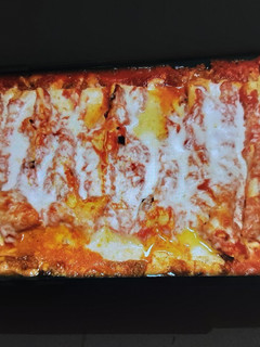 A picture of Lauras' mexican casserole (enchilada's).