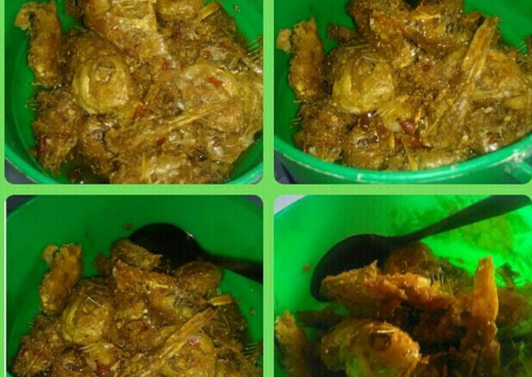 Resep Ikan Kembung Bumbu kering pedas, Manis yang Lezat