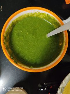 हरी चटनी (hari chutney recipe in Hindi) रेसिपी मुख्य फोटो