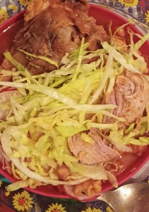 Una foto de Pozole "uniendo a la familia"