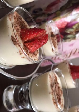 صورة لوصفة حلى طبقات الفراولة