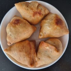 Indori samosa A picture of Indori samosa.